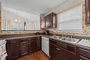 921 Norton St, High Point, NC 27263 - Photo 9