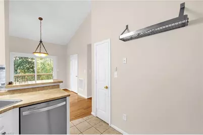 10 Dunnberry Court, Greensboro, NC 27455 - Photo 9