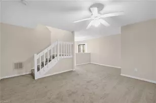 10 Dunnberry Ct, Greensboro, NC 27455 - Photo 17