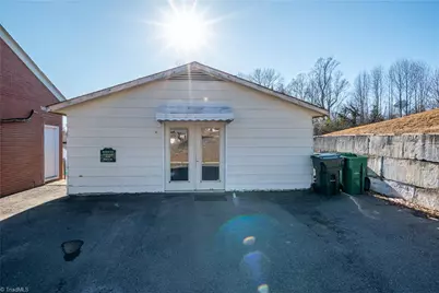 402 and 410 Worth Street, Mount Airy, NC 27030 - Photo 21