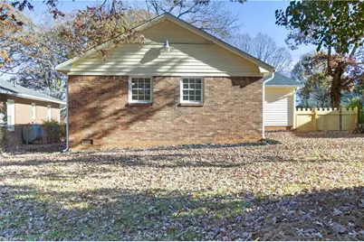 210 Forest Hill Avenue, Winston-Salem, NC 27105 - Photo 21