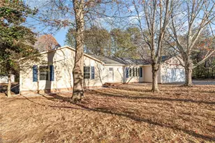 8313 Knight Village Cir, Stokesdale, NC 27357 - Photo 25