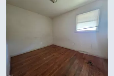 807 Tuscaloosa Street, Greensboro, NC 27406 - Photo 13