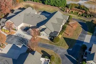 4332 Grassy Moss Dr, Greensboro, NC 27409 - Photo 31