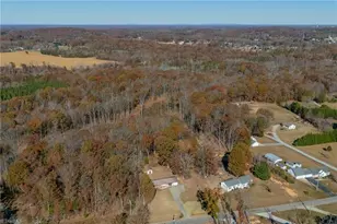 423 Watford Rd, Thomasville, NC 27360 - Photo 41