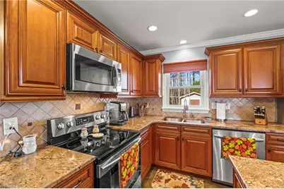 423 Watford Road, Thomasville, NC 27360 - Photo 13