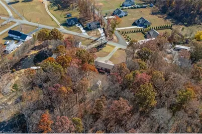 423 Watford Road, Thomasville, NC 27360 - Photo 43