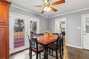 423 Watford Rd, Thomasville, NC 27360 - Photo 17