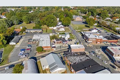 204 S Main Street, King, NC 27021 - Photo 13