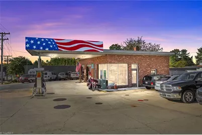 204 S Main Street, King, NC 27021 - Photo 1