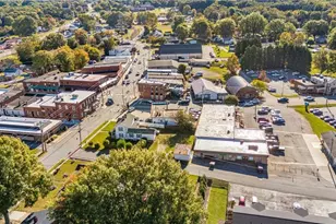 204 S Main St, King, NC 27021 - Photo 9