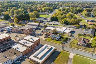 204 S Main St, King, NC 27021 - Photo 7