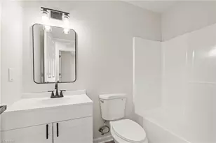 409 S Fayetteville St, Liberty, NC 27298 - Photo 25