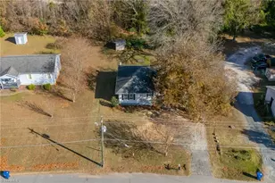 409 S Fayetteville St, Liberty, NC 27298 - Photo 35