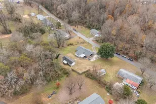 134 Park Dr, Jonesville, NC 28642 - Photo 37