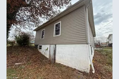 146 Thunder Lane, Millers Creek, NC 28651 - Photo 7