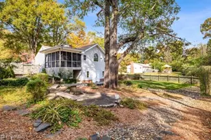 2311 Fernwood Dr, Greensboro, NC 27408 - Photo 7