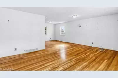 2311 Fernwood Drive, Greensboro, NC 27408 - Photo 11