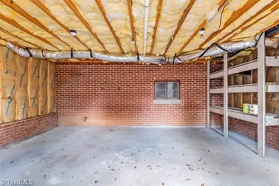 2311 Fernwood Drive, Greensboro, NC 27408 - Photo 37