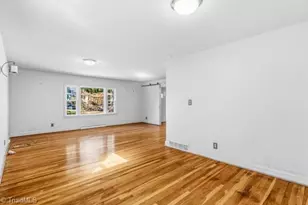 2311 Fernwood Dr, Greensboro, NC 27408 - Photo 17