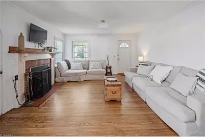 624 52 Bypass E, Pilot Mountain, NC 27041 - Photo 9