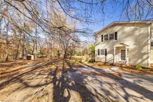 3603 Castleton Rd, Greensboro, NC 27406 - Photo 25