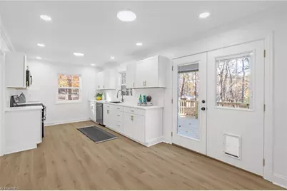 3603 Castleton Road, Greensboro, NC 27406 - Photo 5