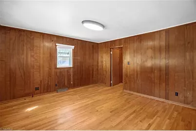 1514 Summit Avenue, Greensboro, NC 27405 - Photo 19