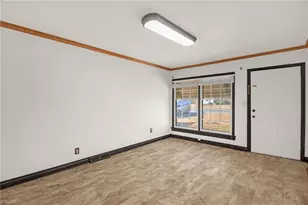 1514 Summit Ave, Greensboro, NC 27405 - Photo 7