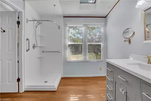 5507 Bridgeway Dr, Greensboro, NC 27406 - Photo 25