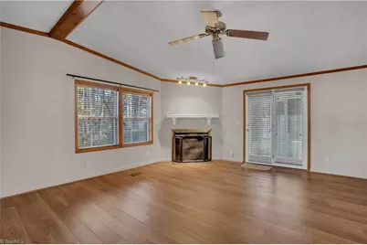 5507 Bridgeway Drive, Greensboro, NC 27406 - Photo 11