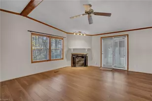 5507 Bridgeway Dr, Greensboro, NC 27406 - Photo 11