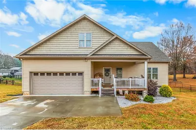 1880 Chestnut Grove Road, King, NC 27021 - Photo 3