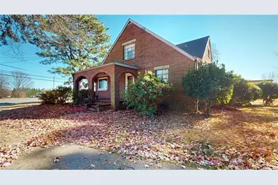 602 Main Street S, Dobson, NC 27017 - Photo 3