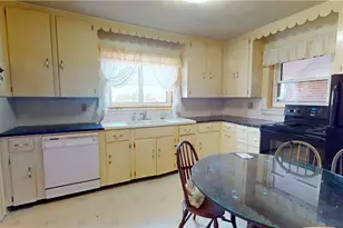 602 Main Street S, Dobson, NC 27017 - Photo 21