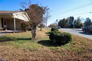 1466 Ebert St, Winston-Salem, NC 27103 - Photo 3