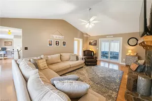 185 Pine Brook Pl, Wilkesboro, NC 28697 - Photo 17