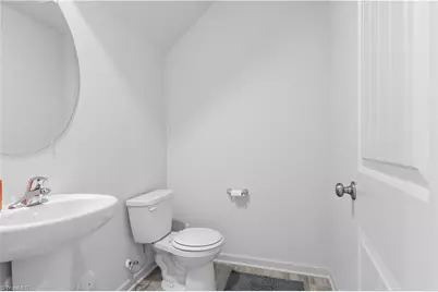 5909 Crossview Drive, Kernersville, NC 27284 - Photo 9