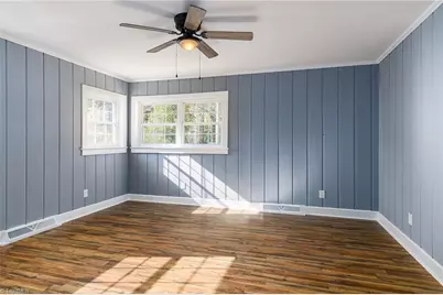 915 Fairview Drive, Lexington, NC 27292 - Photo 21