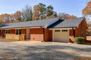 915 Fairview Dr, Lexington, NC 27292 - Photo 5