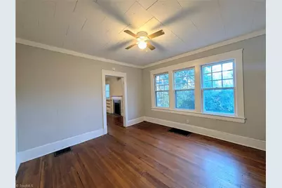 436 E Sprague Street, Winston-Salem, NC 27127 - Photo 5