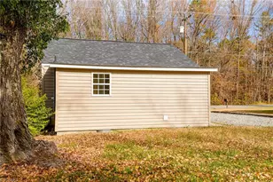 6012 Ball Park Rd, Thomasville, NC 27360 - Photo 17