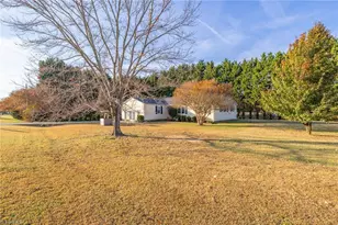 7341 Danay Dr, Kernersville, NC 27284 - Photo 3