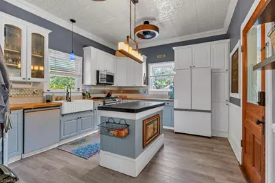 206 N Brook Street, Wilkesboro, NC 28697 - Photo 5