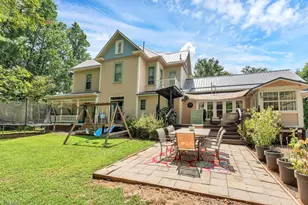 206 N Brook St, Wilkesboro, NC 28697 - Photo 27