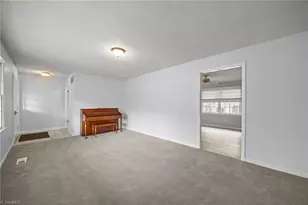 1526 Rogers Rd, Graham, NC 27253 - Photo 5