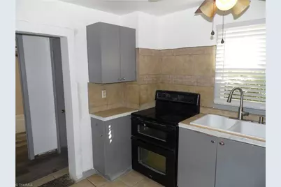 1211 Old Highway 21, State Road, NC 28676 - Photo 5