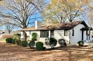 1942 Flat Rock Rd, Reidsville, NC 27320 - Photo 19