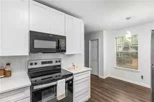 3824 Country Club Rd, Winston-Salem, NC 27104 - Photo 5