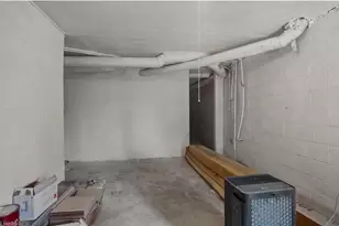 325 Gregory St, Winston-Salem, NC 27101 - Photo 25